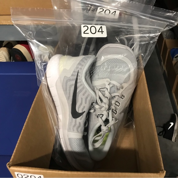 Nike Free 5.0 Gray/White Athletic Running Shoes 724383-003 Women's Size 10.5 - Picture 12 of 12